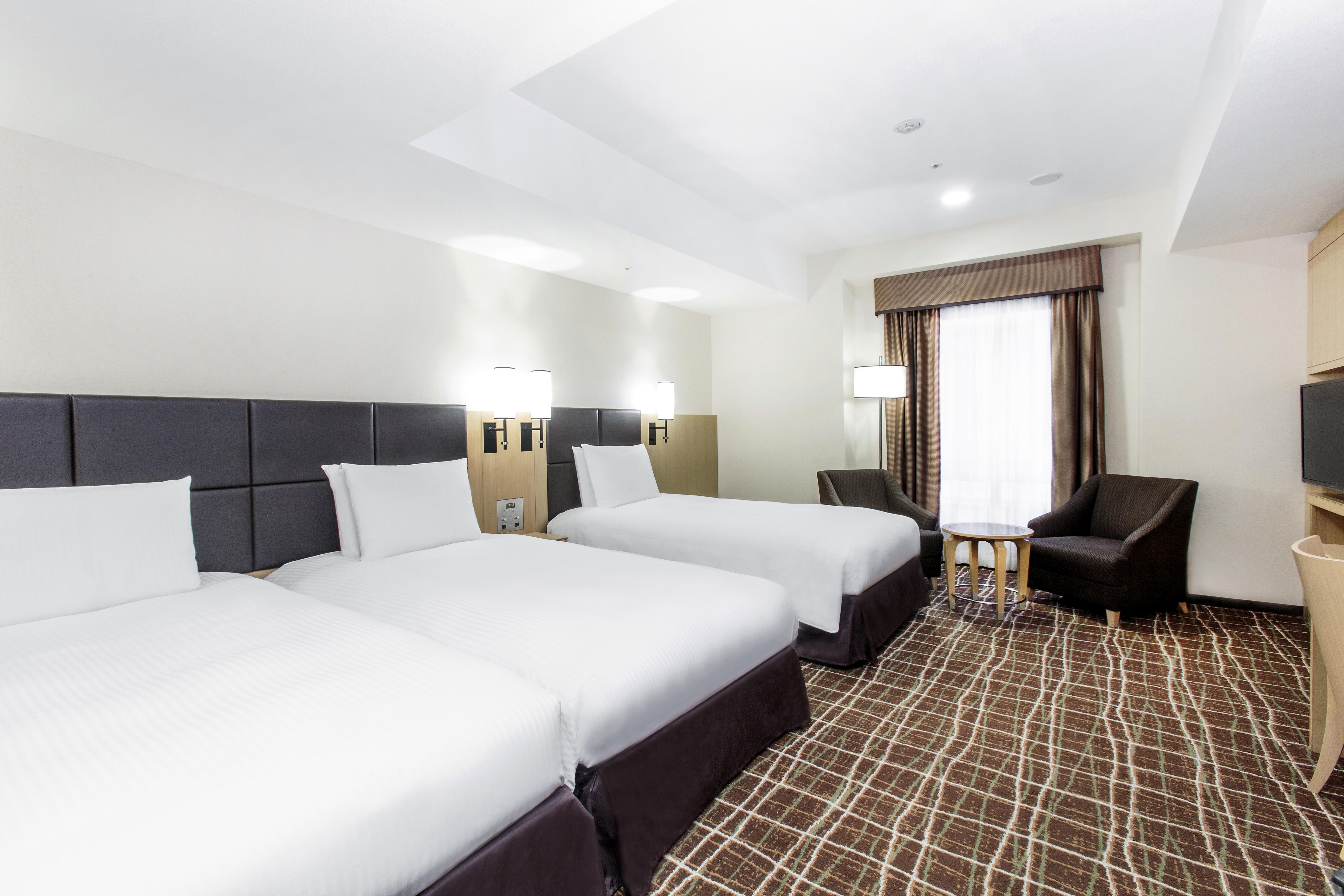 Готель Doubletree By Hilton Наха Екстер'єр фото