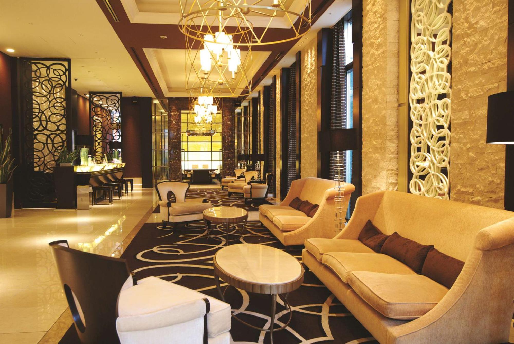 Готель Doubletree By Hilton Наха Екстер'єр фото